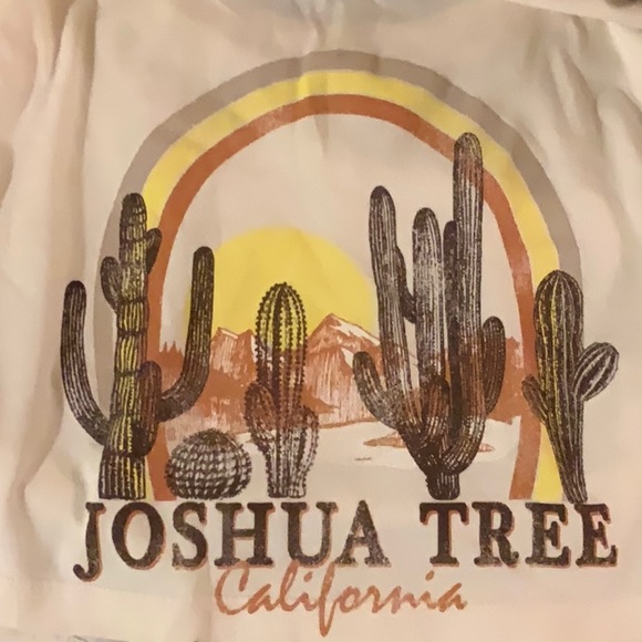 Forever 21 - Picture 3 of 3